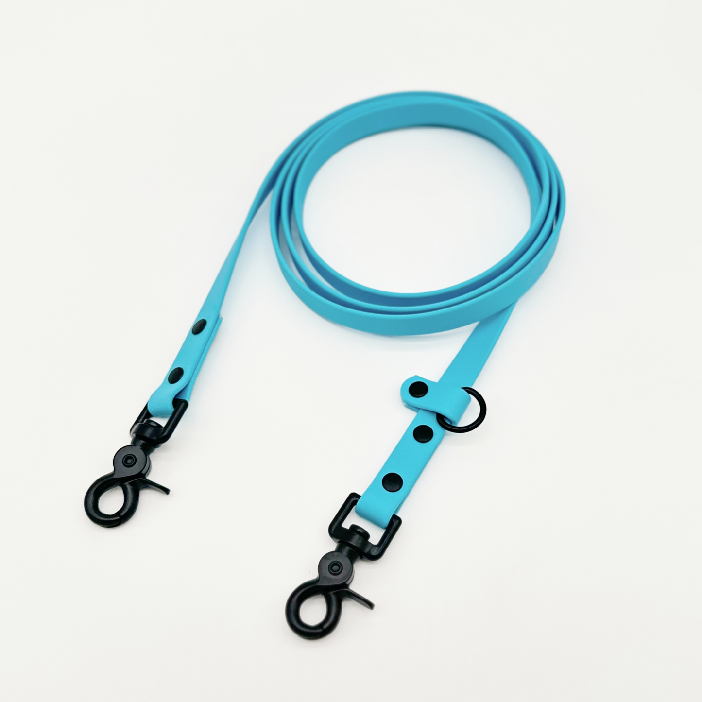 Hands Free Wearable Leash with Traffic Leash