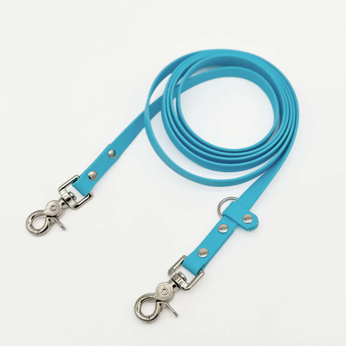 Hands Free Wearable Leash with Traffic Leash