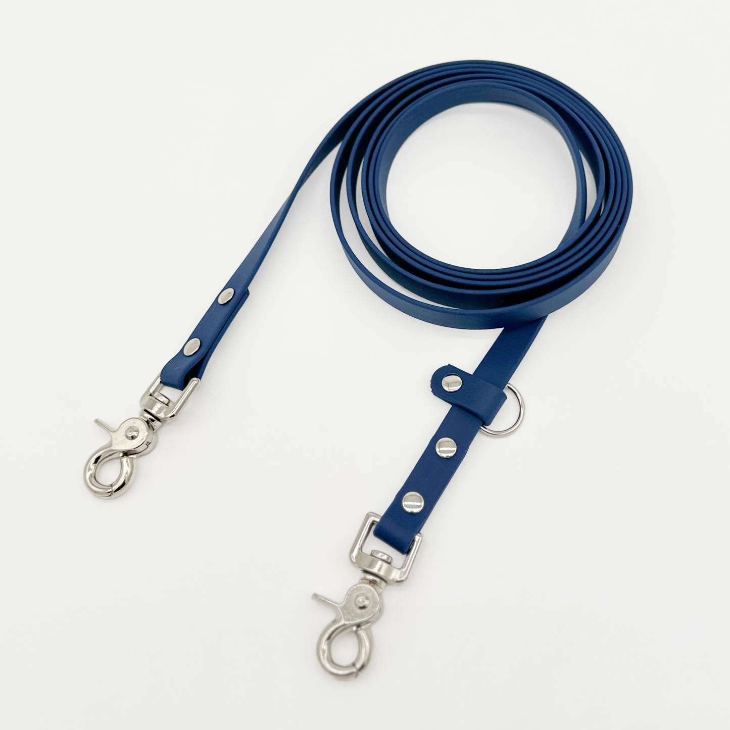 Hands Free Wearable Leash with Traffic Leash